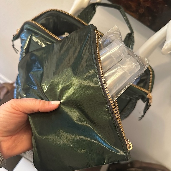 Jonah David metallic Emerald Quilted Backpack nwt  with a free people gift - Picture 7 of 9